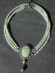 Jadegrüne Perlenkette